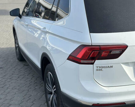 Белый Фольксваген Тигуан, объемом двигателя 1.98 л и пробегом 160 тыс. км за 16200 $, фото 16 на Automoto.ua