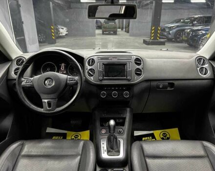 Білий Фольксваген Тігуан, об'ємом двигуна 2 л та пробігом 166 тис. км за 14200 $, фото 9 на Automoto.ua