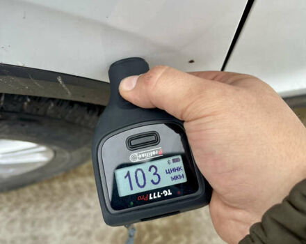 Белый Фольксваген Тигуан, объемом двигателя 2 л и пробегом 210 тыс. км за 23999 $, фото 79 на Automoto.ua