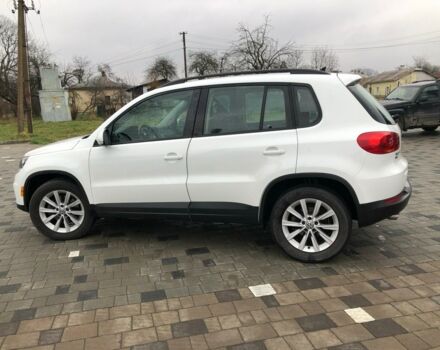 Белый Фольксваген Тигуан, объемом двигателя 2 л и пробегом 203 тыс. км за 10600 $, фото 7 на Automoto.ua