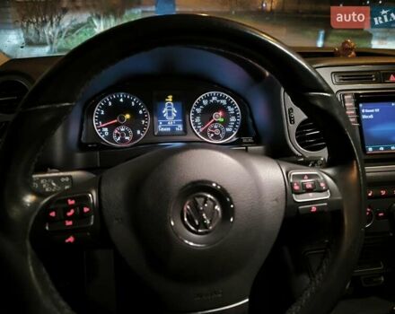 Белый Фольксваген Тигуан, объемом двигателя 1.98 л и пробегом 145 тыс. км за 14200 $, фото 78 на Automoto.ua