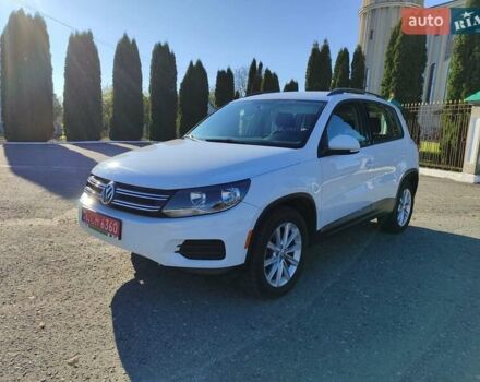 Белый Фольксваген Тигуан, объемом двигателя 2 л и пробегом 93 тыс. км за 13500 $, фото 5 на Automoto.ua