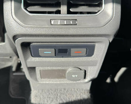 Белый Фольксваген Тигуан, объемом двигателя 1.97 л и пробегом 179 тыс. км за 25500 $, фото 15 на Automoto.ua