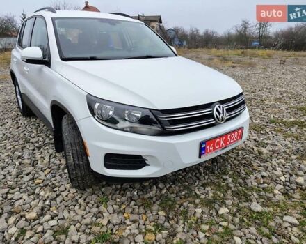 Белый Фольксваген Тигуан, объемом двигателя 1.98 л и пробегом 158 тыс. км за 14500 $, фото 1 на Automoto.ua