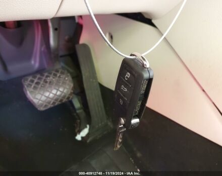 Белый Фольксваген Тигуан, объемом двигателя 2 л и пробегом 164 тыс. км за 7900 $, фото 8 на Automoto.ua