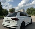 Білий Фольксваген Тігуан, об'ємом двигуна 2 л та пробігом 270 тис. км за 21500 $, фото 1 на Automoto.ua