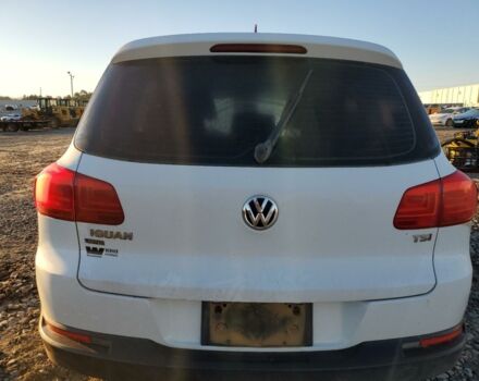 Білий Фольксваген Тігуан, об'ємом двигуна 2 л та пробігом 186 тис. км за 6700 $, фото 4 на Automoto.ua