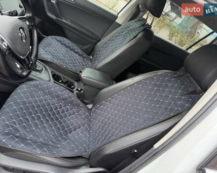 Білий Фольксваген Тігуан, об'ємом двигуна 1.98 л та пробігом 163 тис. км за 17500 $, фото 75 на Automoto.ua