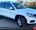 Білий Фольксваген Тігуан, об'ємом двигуна 20 л та пробігом 99 тис. км за 14000 $, фото 1 на Automoto.ua