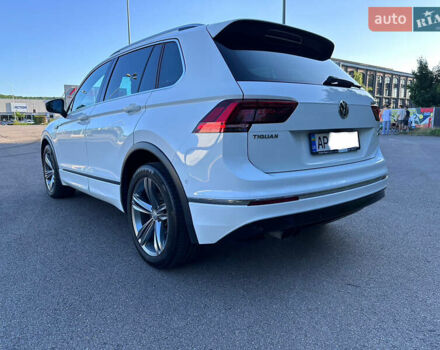Білий Фольксваген Тігуан, об'ємом двигуна 1.97 л та пробігом 297 тис. км за 27000 $, фото 13 на Automoto.ua