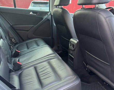 Белый Фольксваген Тигуан, объемом двигателя 2 л и пробегом 54 тыс. км за 15200 $, фото 83 на Automoto.ua