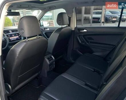 Белый Фольксваген Тигуан, объемом двигателя 1.98 л и пробегом 56 тыс. км за 21900 $, фото 21 на Automoto.ua