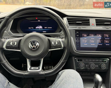 Белый Фольксваген Тигуан, объемом двигателя 1.97 л и пробегом 167 тыс. км за 28000 $, фото 26 на Automoto.ua