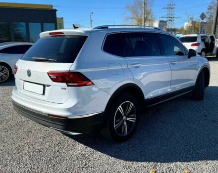 Білий Фольксваген Тігуан, об'ємом двигуна 2 л та пробігом 201 тис. км за 18600 $, фото 1 на Automoto.ua