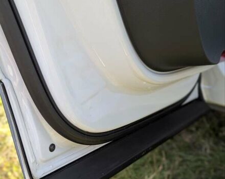 Белый Фольксваген Тигуан, объемом двигателя 1.98 л и пробегом 50 тыс. км за 13999 $, фото 13 на Automoto.ua