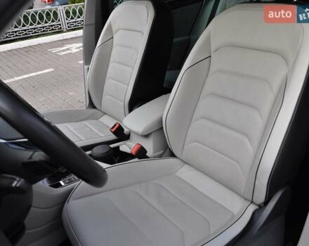 Белый Фольксваген Тигуан, объемом двигателя 1.98 л и пробегом 54 тыс. км за 27700 $, фото 28 на Automoto.ua