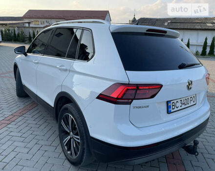 Білий Фольксваген Тігуан, об'ємом двигуна 1.97 л та пробігом 207 тис. км за 26500 $, фото 2 на Automoto.ua