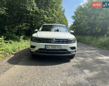Белый Фольксваген Тигуан, объемом двигателя 1.97 л и пробегом 282 тыс. км за 22500 $, фото 8 на Automoto.ua