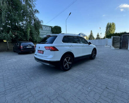 Білий Фольксваген Тігуан, об'ємом двигуна 1.98 л та пробігом 156 тис. км за 26500 $, фото 45 на Automoto.ua