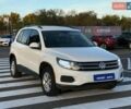 Білий Фольксваген Тігуан, об'ємом двигуна 1.98 л та пробігом 145 тис. км за 13500 $, фото 2 на Automoto.ua