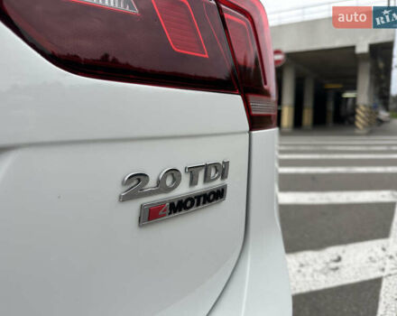 Білий Фольксваген Тігуан, об'ємом двигуна 2 л та пробігом 144 тис. км за 19500 $, фото 18 на Automoto.ua