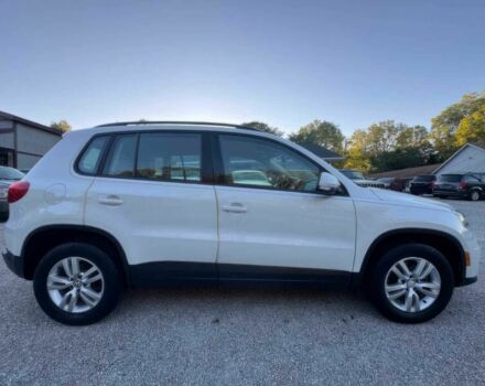 Белый Фольксваген Тигуан, объемом двигателя 2 л и пробегом 59 тыс. км за 10500 $, фото 3 на Automoto.ua