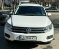 Білий Фольксваген Тігуан, об'ємом двигуна 2 л та пробігом 197 тис. км за 14402 $, фото 1 на Automoto.ua
