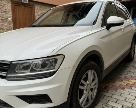 Білий Фольксваген Тігуан, об'ємом двигуна 0 л та пробігом 3 тис. км за 23000 $, фото 3 на Automoto.ua