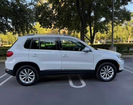Белый Фольксваген Тигуан, объемом двигателя 2 л и пробегом 58 тыс. км за 7600 $, фото 6 на Automoto.ua
