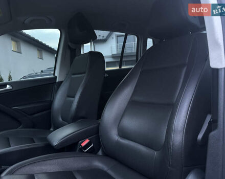 Белый Фольксваген Тигуан, объемом двигателя 2 л и пробегом 176 тыс. км за 12650 $, фото 30 на Automoto.ua