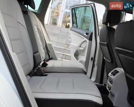 Белый Фольксваген Тигуан, объемом двигателя 1.98 л и пробегом 54 тыс. км за 27700 $, фото 18 на Automoto.ua