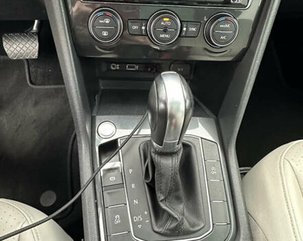 Білий Фольксваген Тігуан, об'ємом двигуна 1.98 л та пробігом 95 тис. км за 20900 $, фото 12 на Automoto.ua