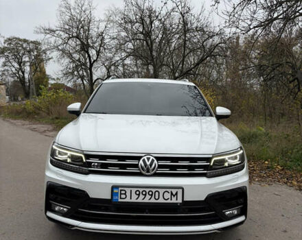 Белый Фольксваген Тигуан, объемом двигателя 1.97 л и пробегом 167 тыс. км за 28000 $, фото 1 на Automoto.ua
