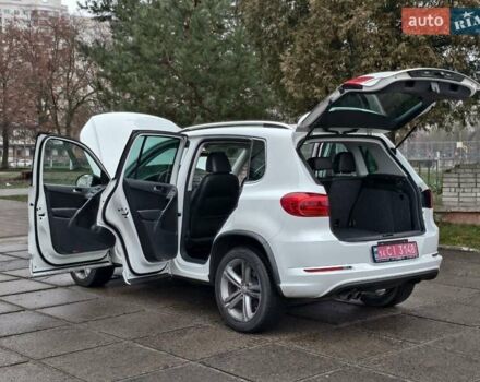 Белый Фольксваген Тигуан, объемом двигателя 1.98 л и пробегом 145 тыс. км за 14200 $, фото 31 на Automoto.ua