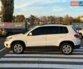 Білий Фольксваген Тігуан, об'ємом двигуна 1.98 л та пробігом 145 тис. км за 13500 $, фото 6 на Automoto.ua