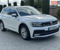 Белый Фольксваген Тигуан, объемом двигателя 1.97 л и пробегом 179 тыс. км за 25500 $, фото 2 на Automoto.ua