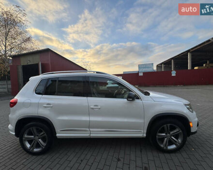 Белый Фольксваген Тигуан, объемом двигателя 2 л и пробегом 54 тыс. км за 15200 $, фото 29 на Automoto.ua