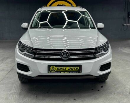 Білий Фольксваген Тігуан, об'ємом двигуна 2 л та пробігом 166 тис. км за 14200 $, фото 1 на Automoto.ua