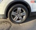 Білий Фольксваген Тігуан, об'ємом двигуна 1.98 л та пробігом 148 тис. км за 24000 $, фото 9 на Automoto.ua