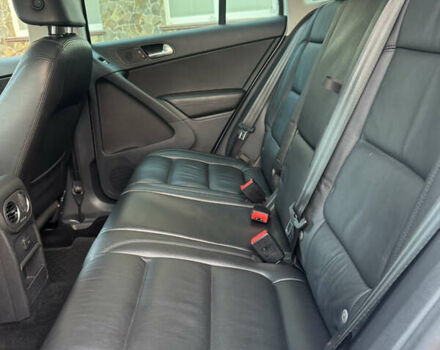 Белый Фольксваген Тигуан, объемом двигателя 2 л и пробегом 54 тыс. км за 15200 $, фото 73 на Automoto.ua