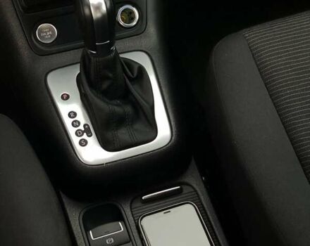 Білий Фольксваген Тігуан, об'ємом двигуна 1.98 л та пробігом 120 тис. км за 14000 $, фото 7 на Automoto.ua