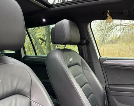 Белый Фольксваген Тигуан, объемом двигателя 1.97 л и пробегом 167 тыс. км за 28000 $, фото 24 на Automoto.ua