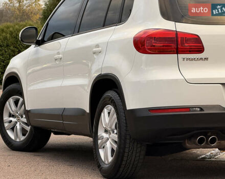 Белый Фольксваген Тигуан, объемом двигателя 1.98 л и пробегом 108 тыс. км за 13950 $, фото 25 на Automoto.ua