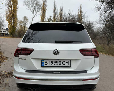 Белый Фольксваген Тигуан, объемом двигателя 1.97 л и пробегом 167 тыс. км за 28000 $, фото 8 на Automoto.ua