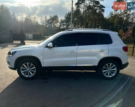 Белый Фольксваген Тигуан, объемом двигателя 2 л и пробегом 190 тыс. км за 11999 $, фото 21 на Automoto.ua