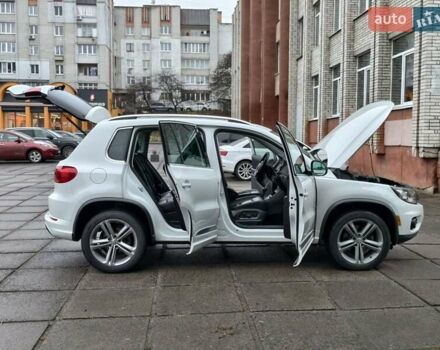 Белый Фольксваген Тигуан, объемом двигателя 1.98 л и пробегом 145 тыс. км за 14200 $, фото 25 на Automoto.ua