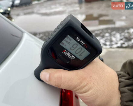 Белый Фольксваген Тигуан, объемом двигателя 2 л и пробегом 210 тыс. км за 23999 $, фото 94 на Automoto.ua