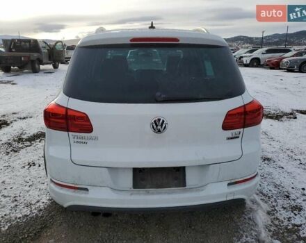 Белый Фольксваген Тигуан, объемом двигателя 1.98 л и пробегом 108 тыс. км за 2500 $, фото 5 на Automoto.ua