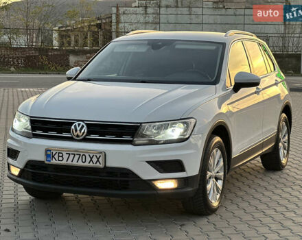 Белый Фольксваген Тигуан, объемом двигателя 1.97 л и пробегом 258 тыс. км за 23300 $, фото 7 на Automoto.ua