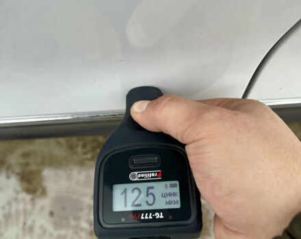 Белый Фольксваген Тигуан, объемом двигателя 2 л и пробегом 210 тыс. км за 23999 $, фото 81 на Automoto.ua